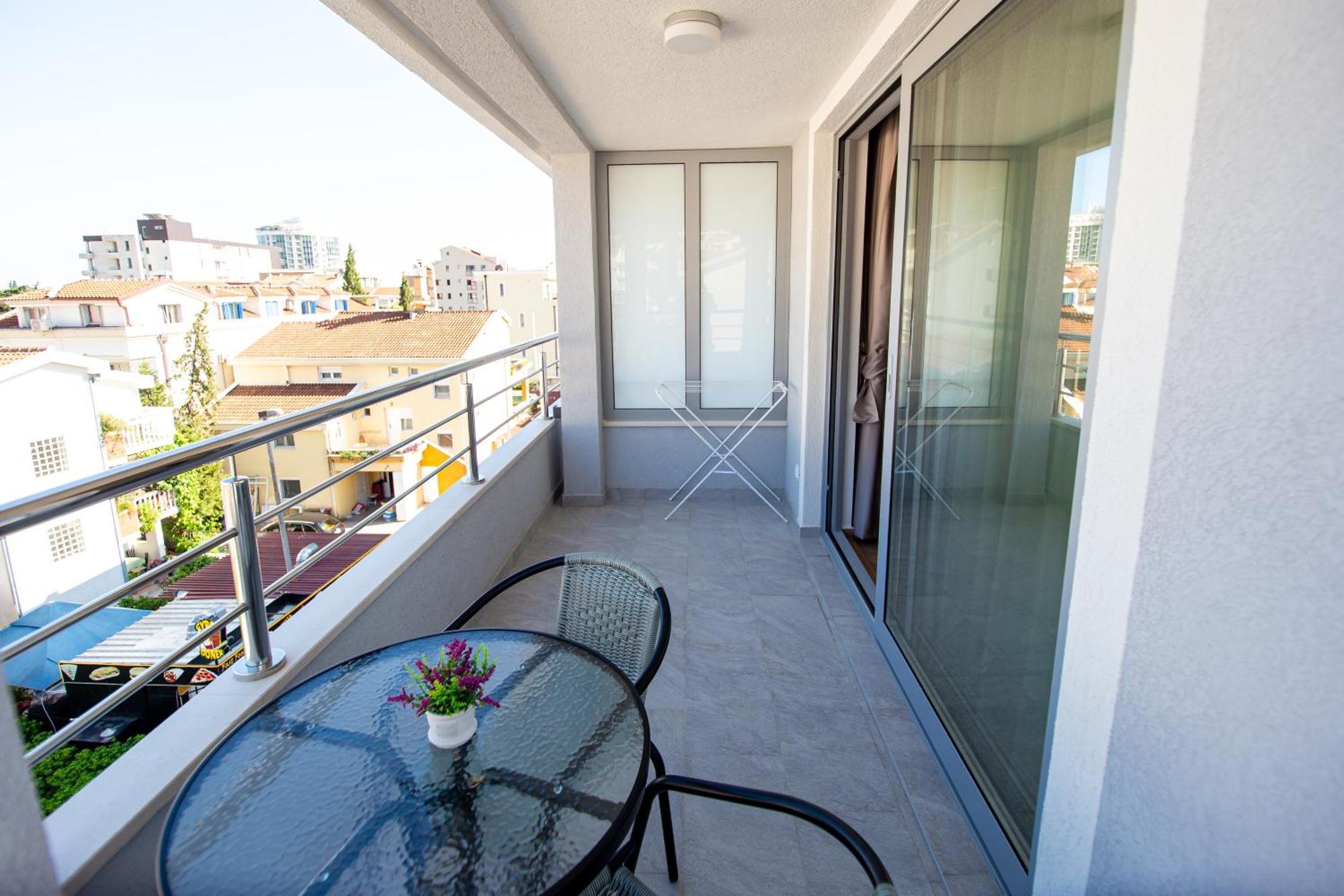 Apartments Sirena - Modern Stay With Free Parking Budva Exterior foto