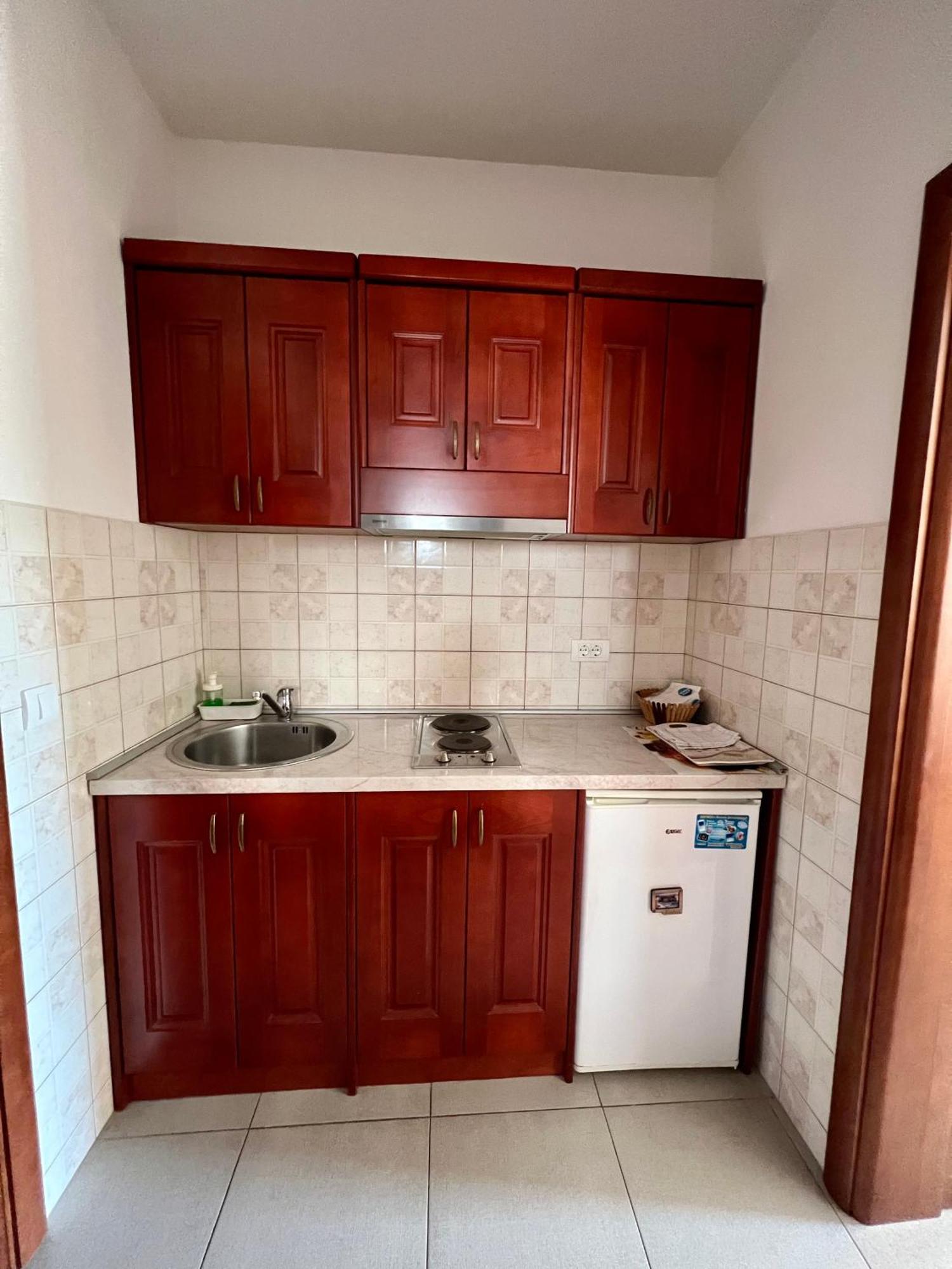 Apartments Sirena - Modern Stay With Free Parking Budva Exterior foto